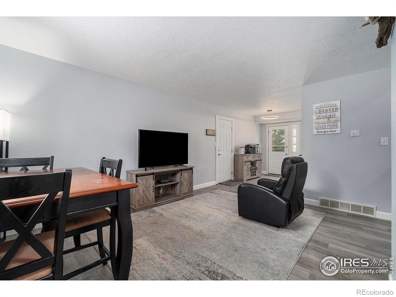 CMA Image for 4931 W 8th St Rd,Greeley, Colorado