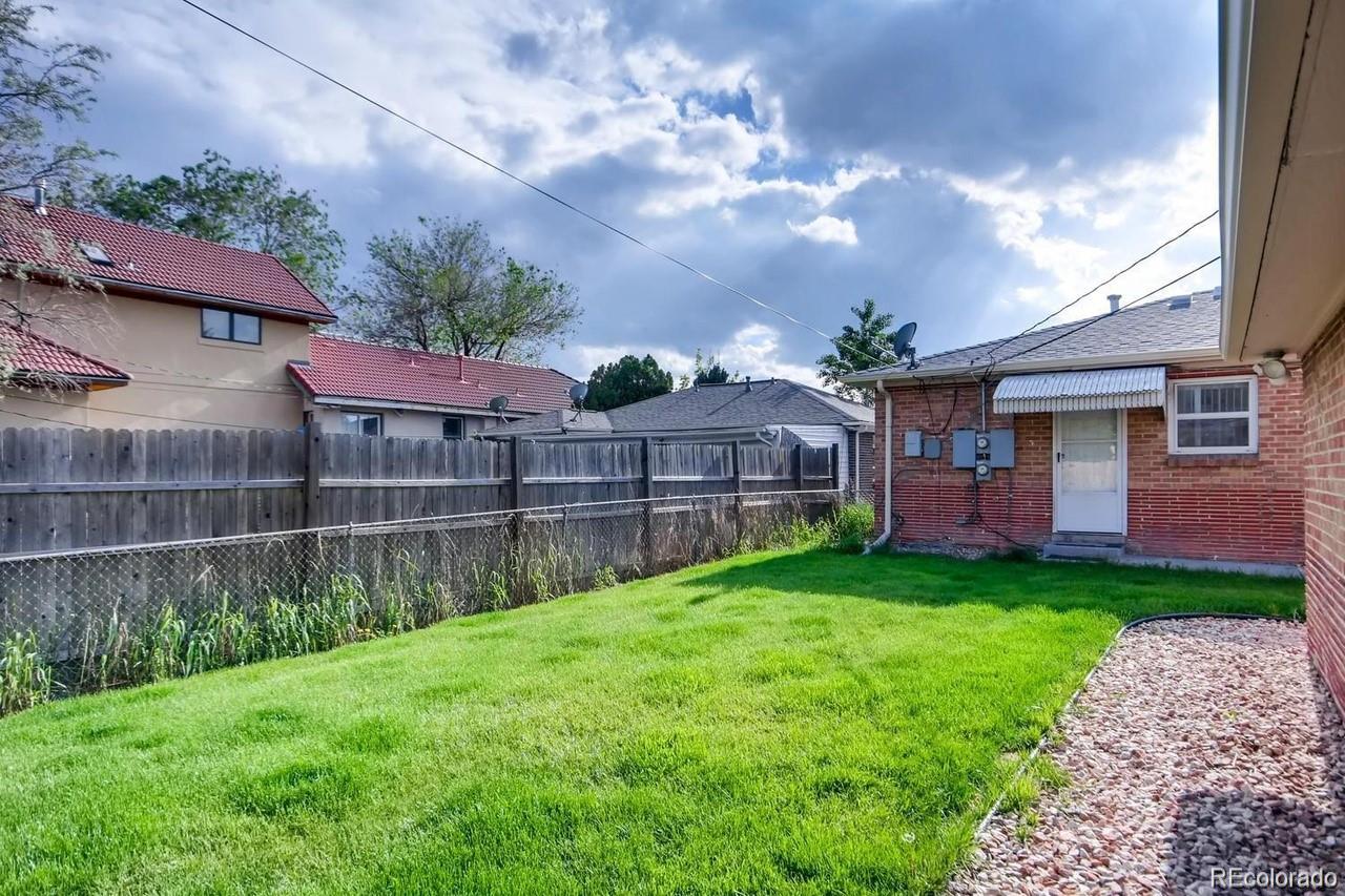 MLS Image #14 for 2028  perry street ,denver, Colorado