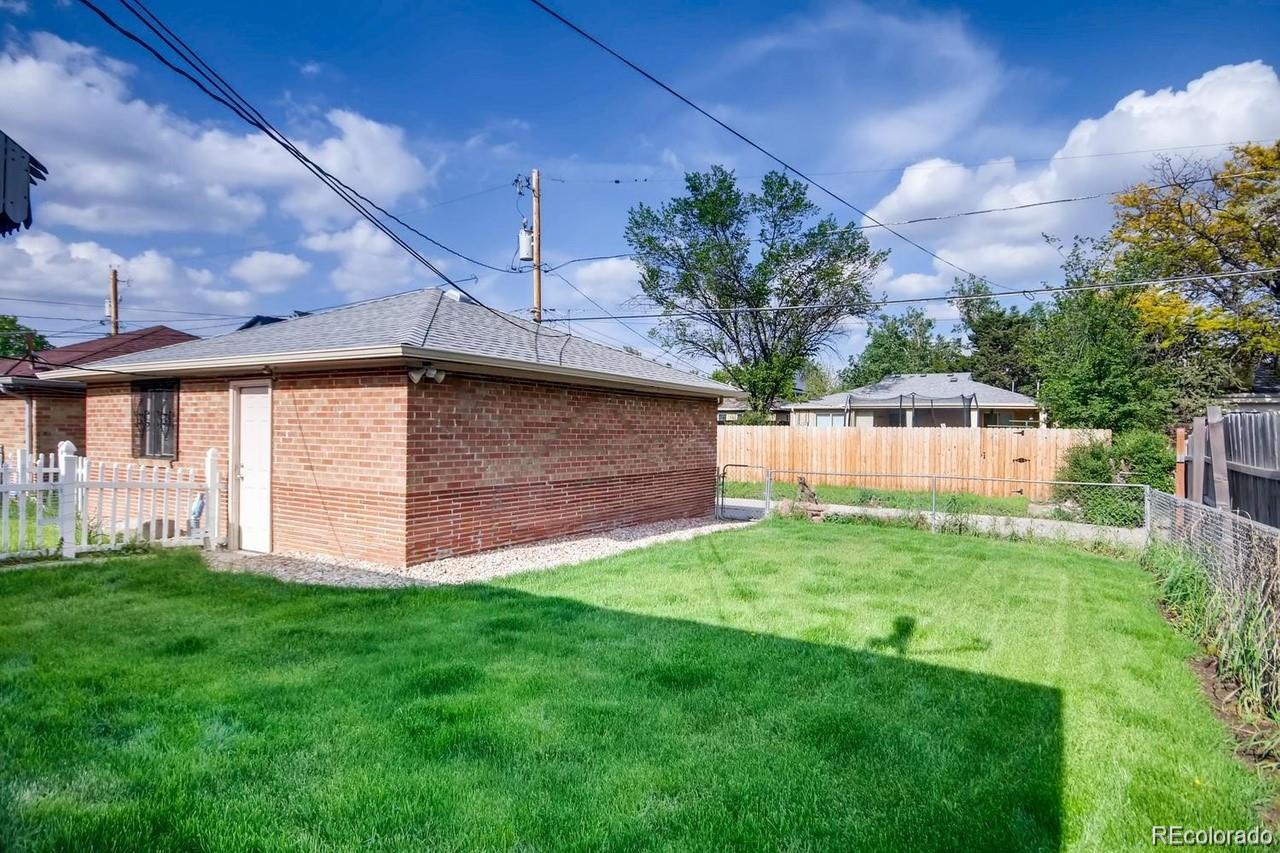 MLS Image #15 for 2028  perry street ,denver, Colorado