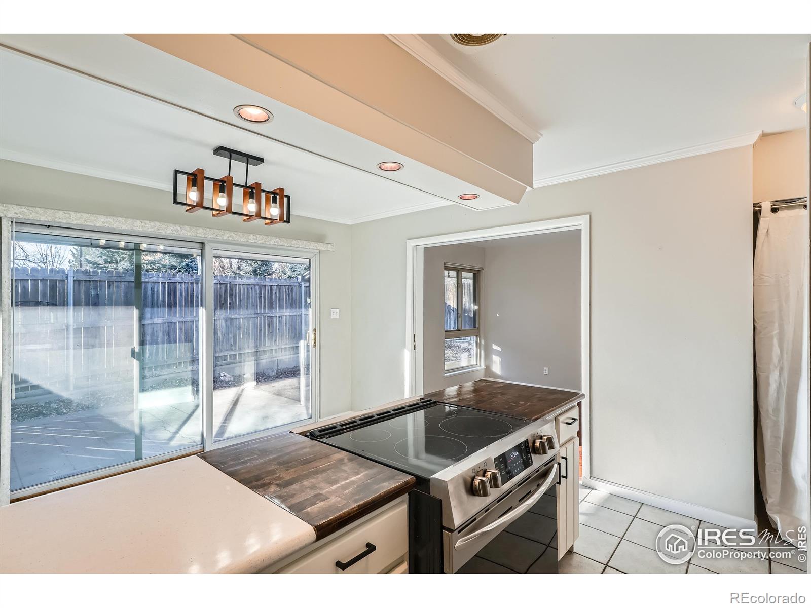 MLS Image #13 for 6495 e happy canyon road,denver, Colorado