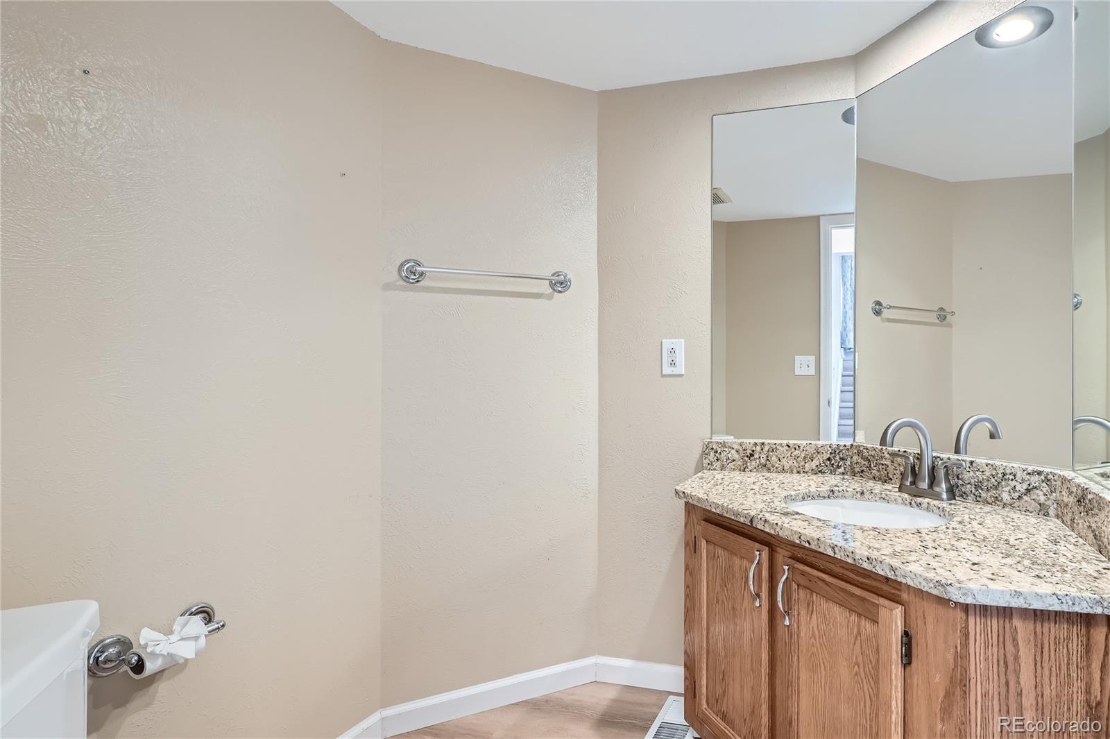 MLS Image #17 for 12136 e 2nd drive ,aurora, Colorado