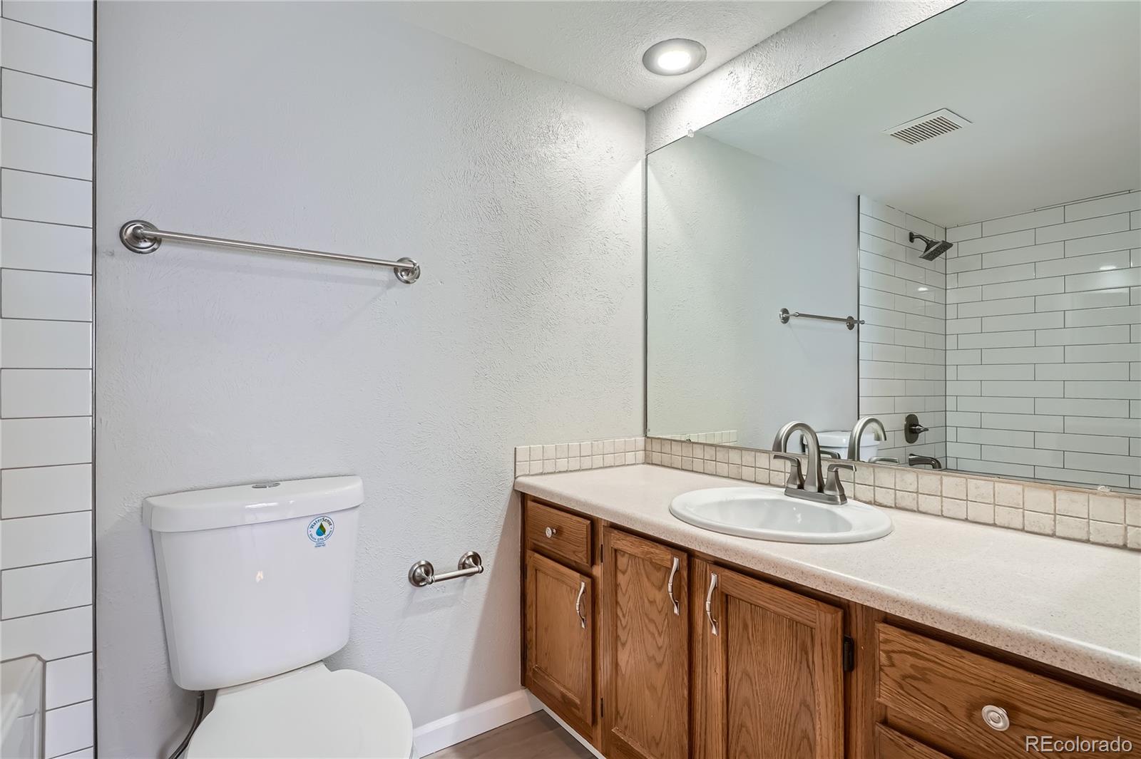 MLS Image #23 for 12136 e 2nd drive ,aurora, Colorado