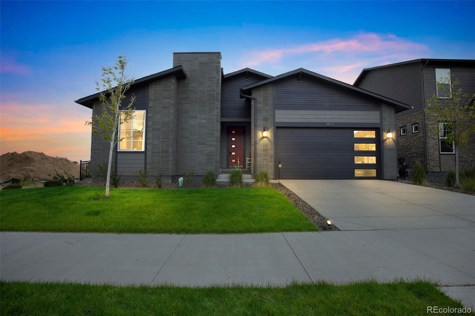 MLS Image #1 for 3839  buchanan way,aurora, Colorado