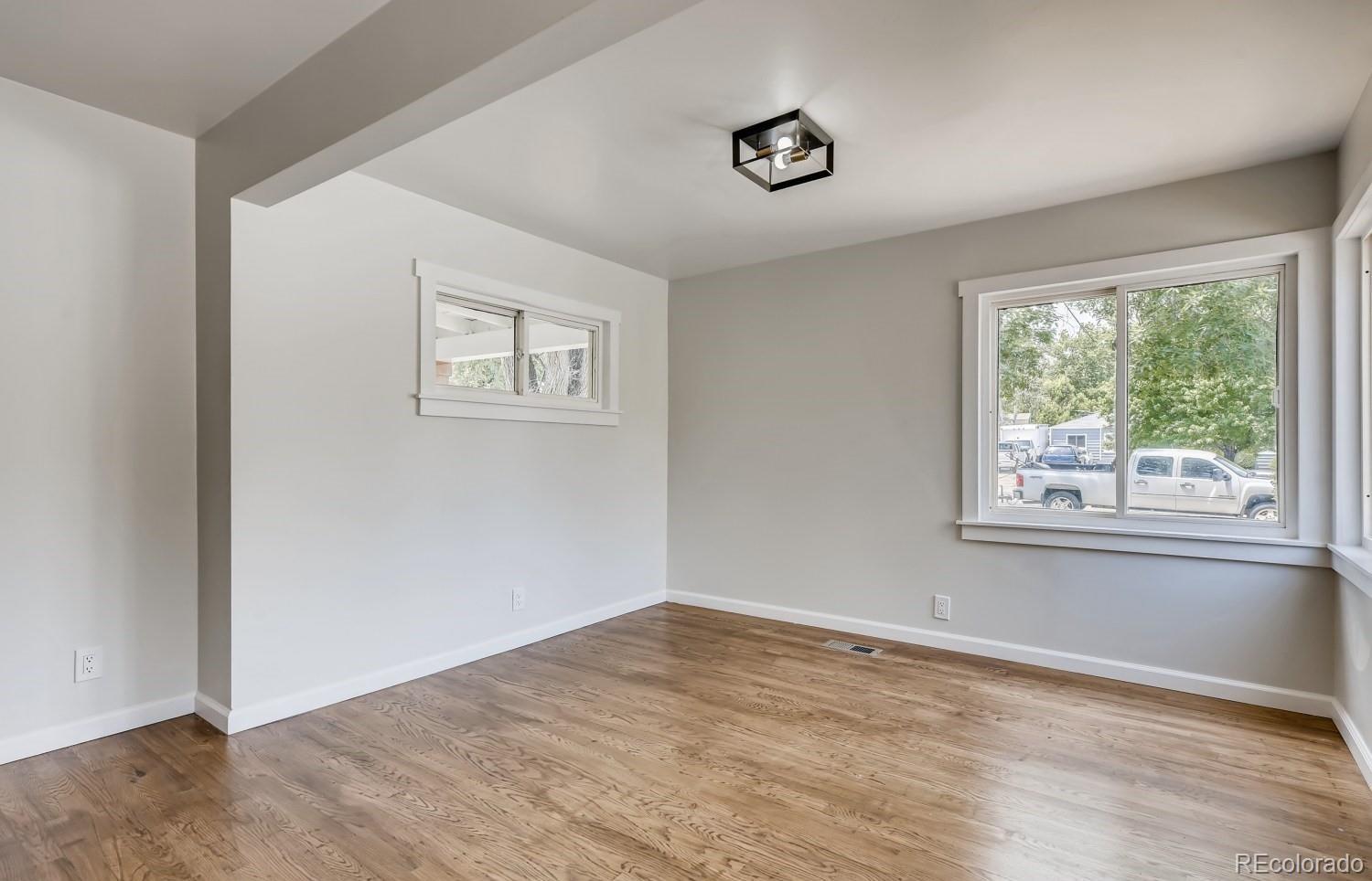 MLS Image #9 for 2290 s irving street,denver, Colorado