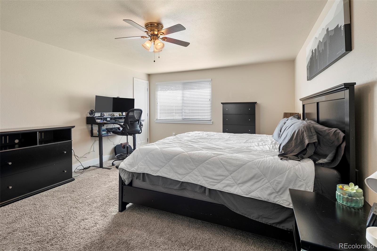 MLS Image #14 for 6631 e ithaca place,denver, Colorado