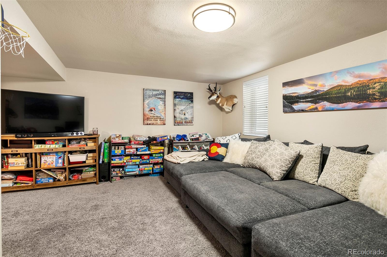 MLS Image #21 for 6631 e ithaca place,denver, Colorado