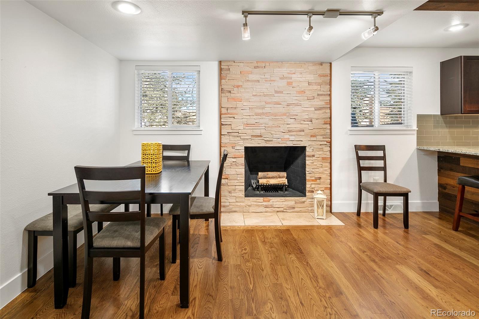 MLS Image #9 for 6631 e ithaca place,denver, Colorado