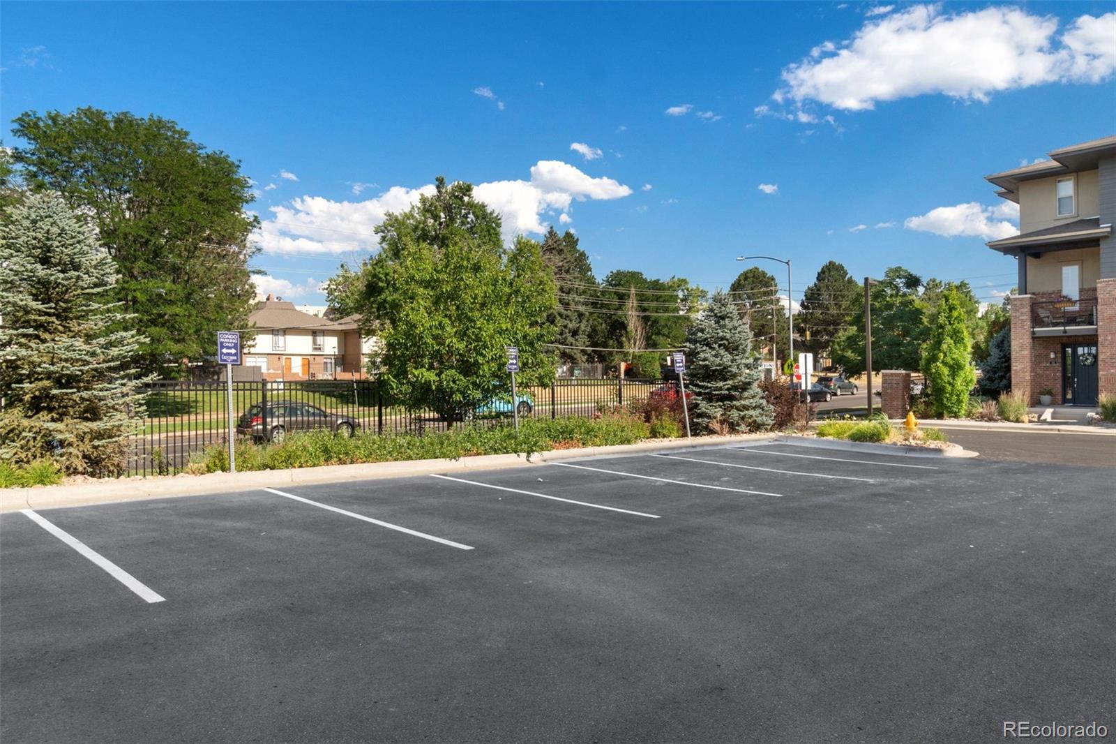 MLS Image #20 for 155 s monaco parkway 114,denver, Colorado