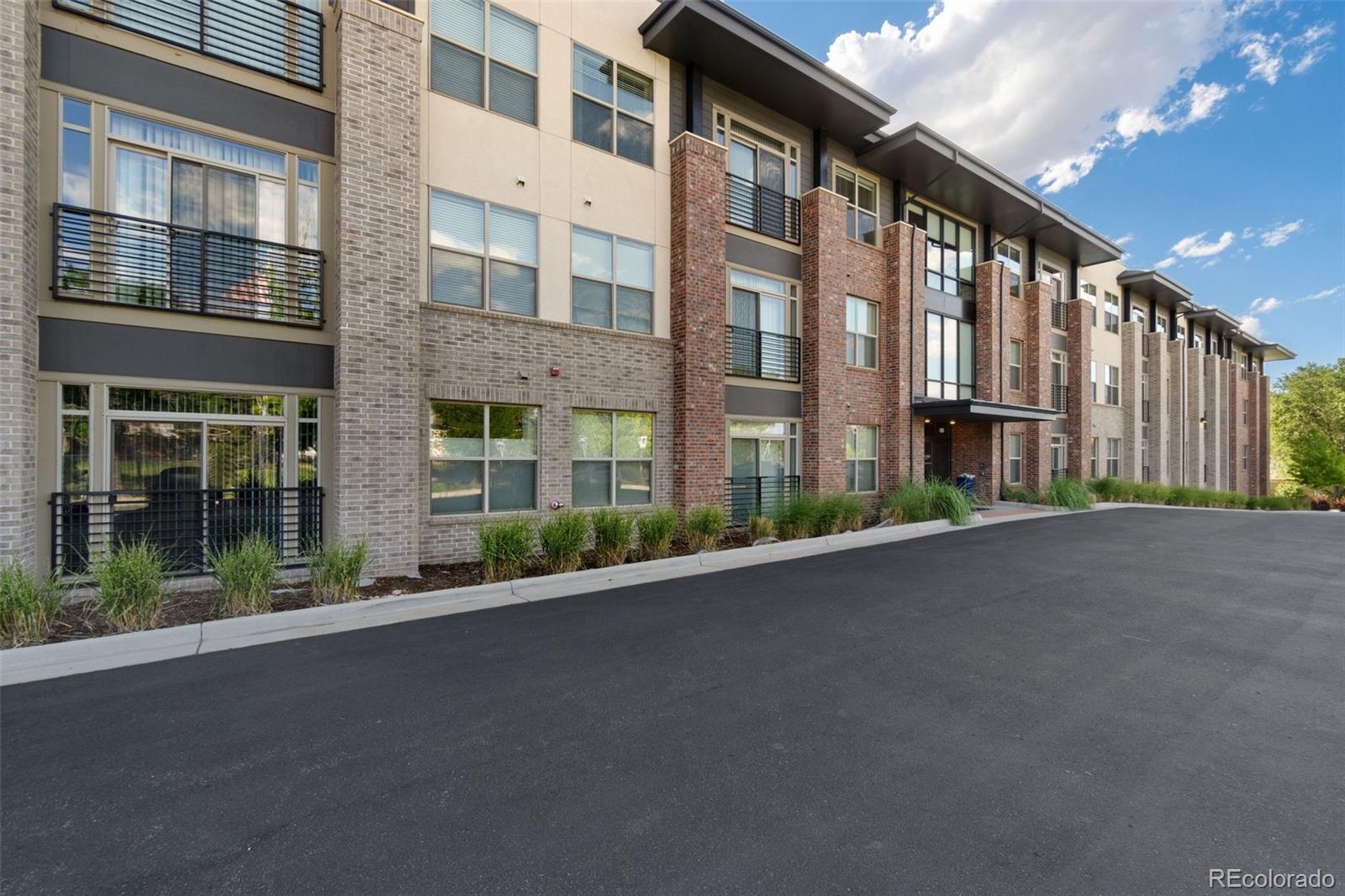 MLS Image #21 for 155 s monaco parkway 114,denver, Colorado