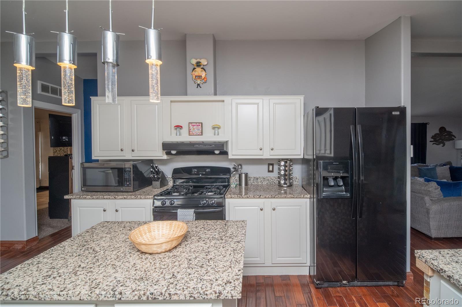MLS Image #15 for 1571  sheridan boulevard,lakewood, Colorado