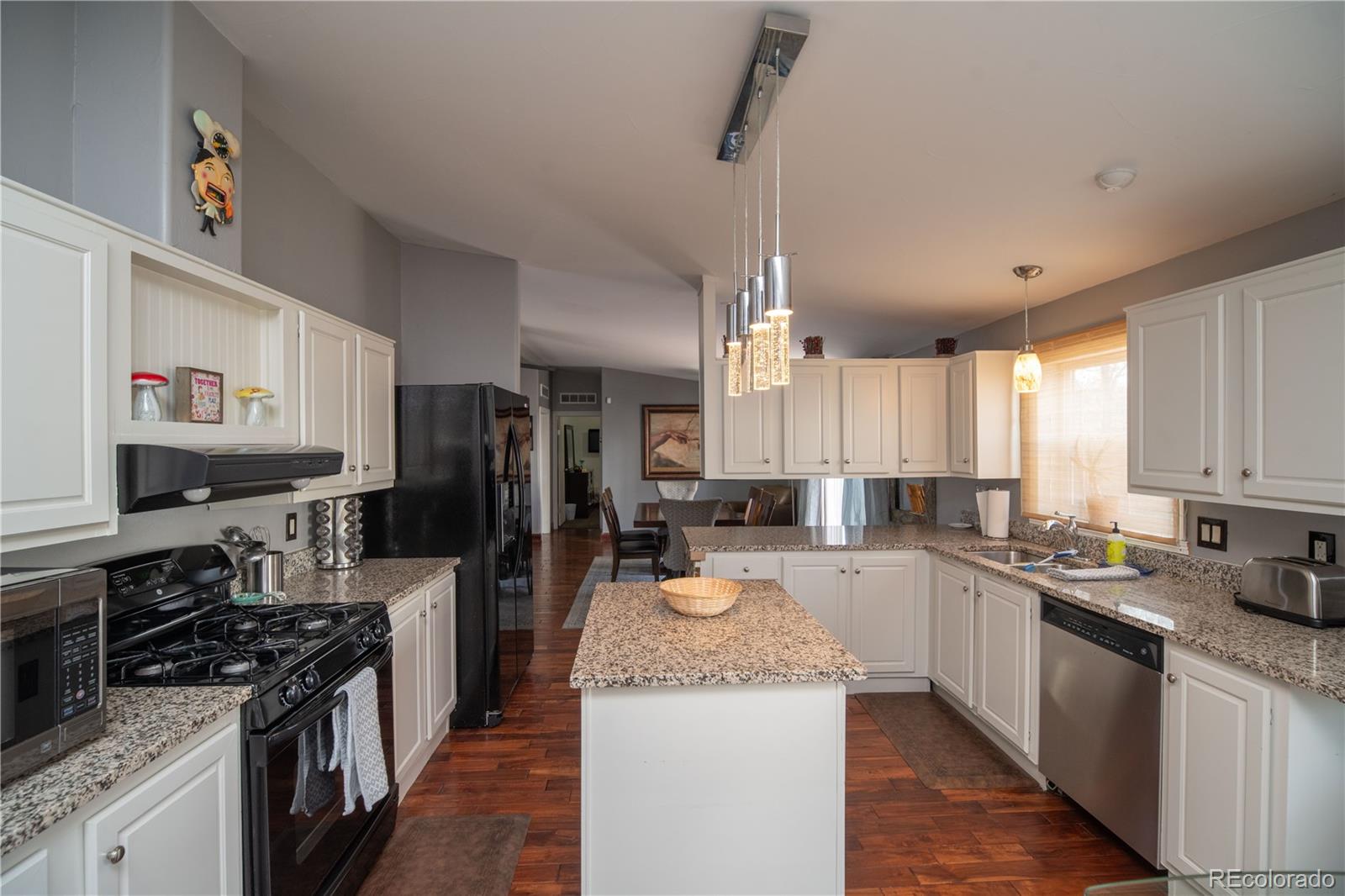 MLS Image #17 for 1571  sheridan boulevard,lakewood, Colorado
