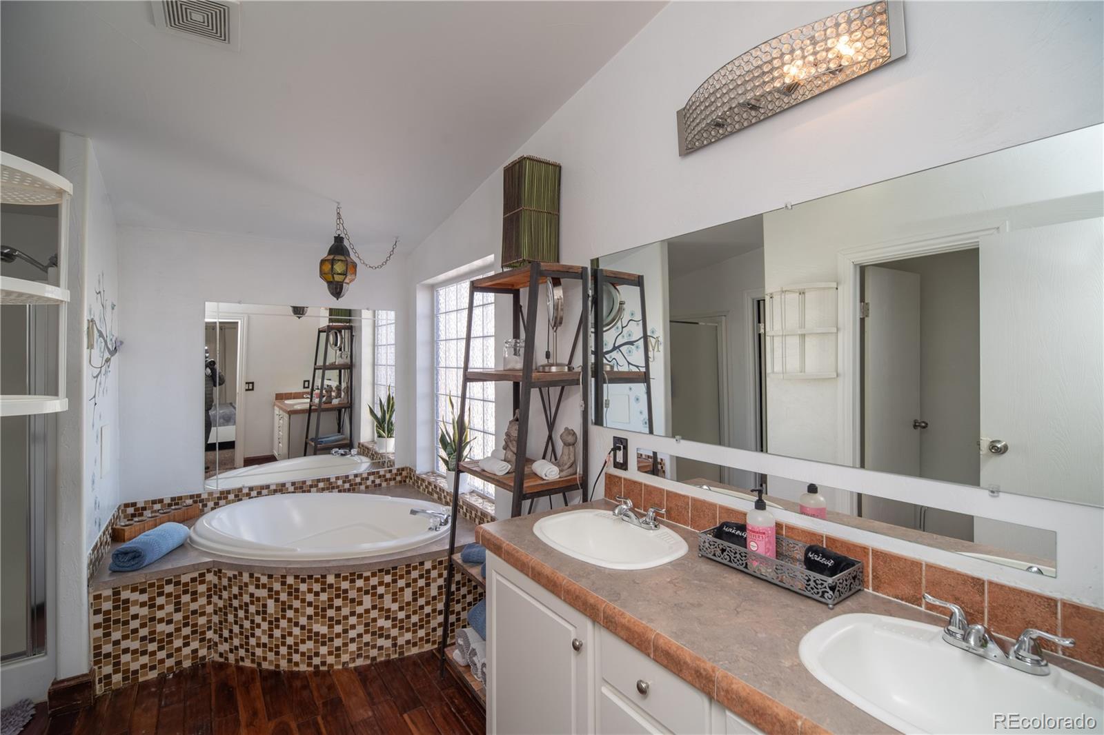MLS Image #28 for 1571  sheridan boulevard,lakewood, Colorado
