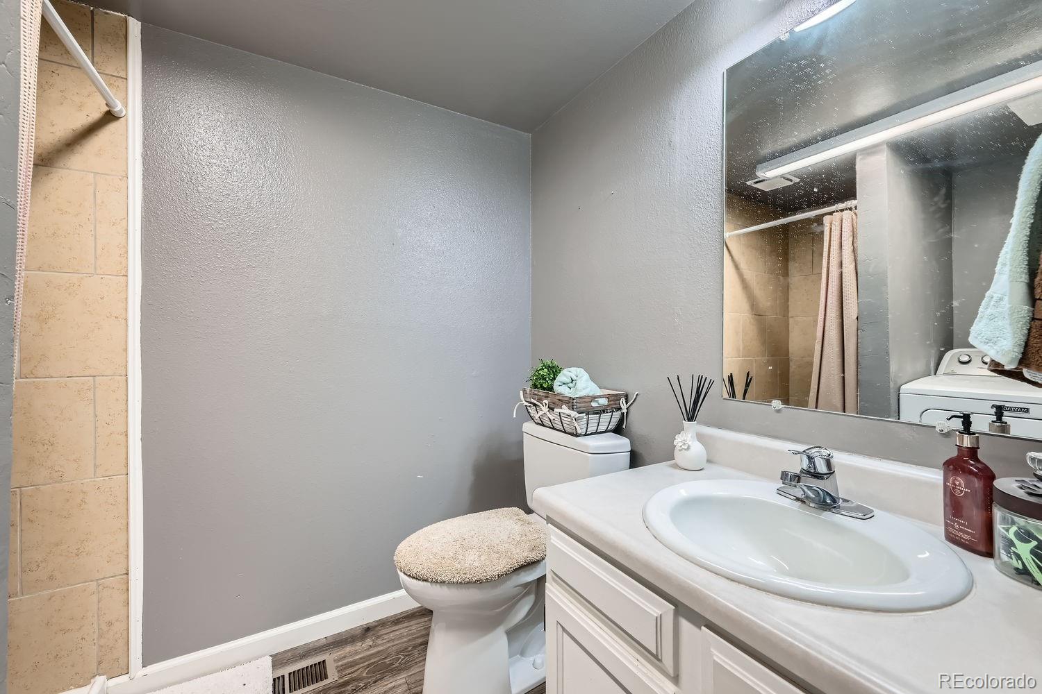 MLS Image #21 for 1584 s vaughn circle,aurora, Colorado