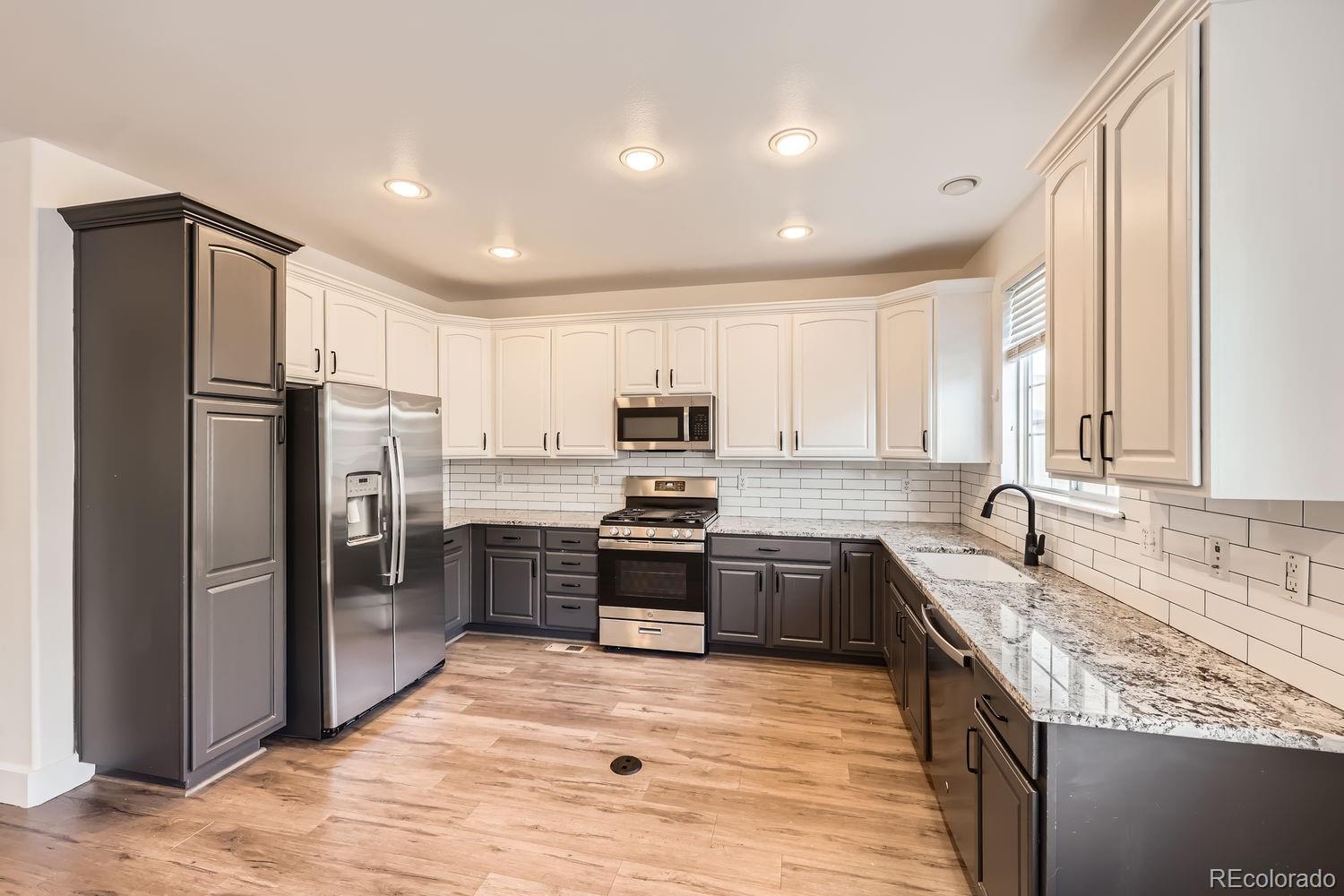 MLS Image #3 for 1456  turnberry drive,castle rock, Colorado