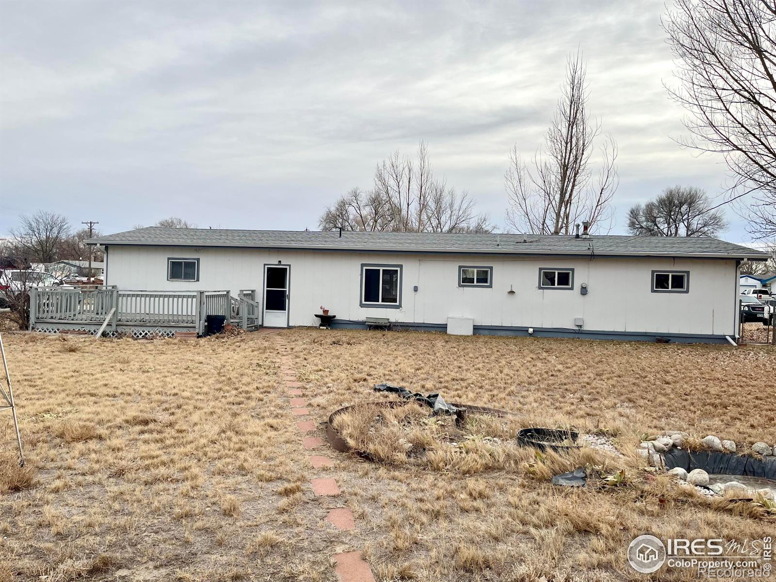 MLS Image #13 for 128  spruce street,log lane village, Colorado