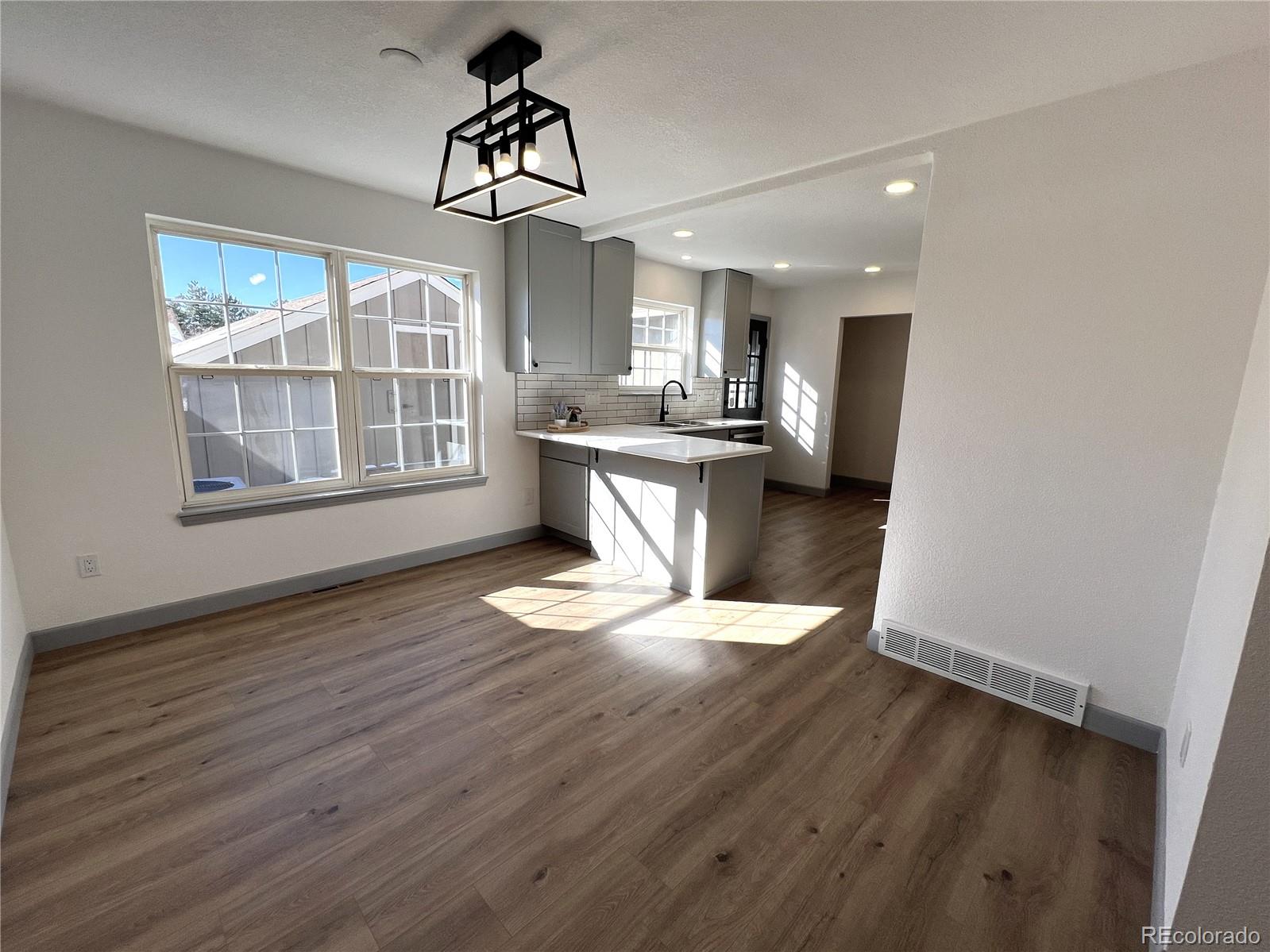 MLS Image #10 for 7101 w yale avenue,denver, Colorado