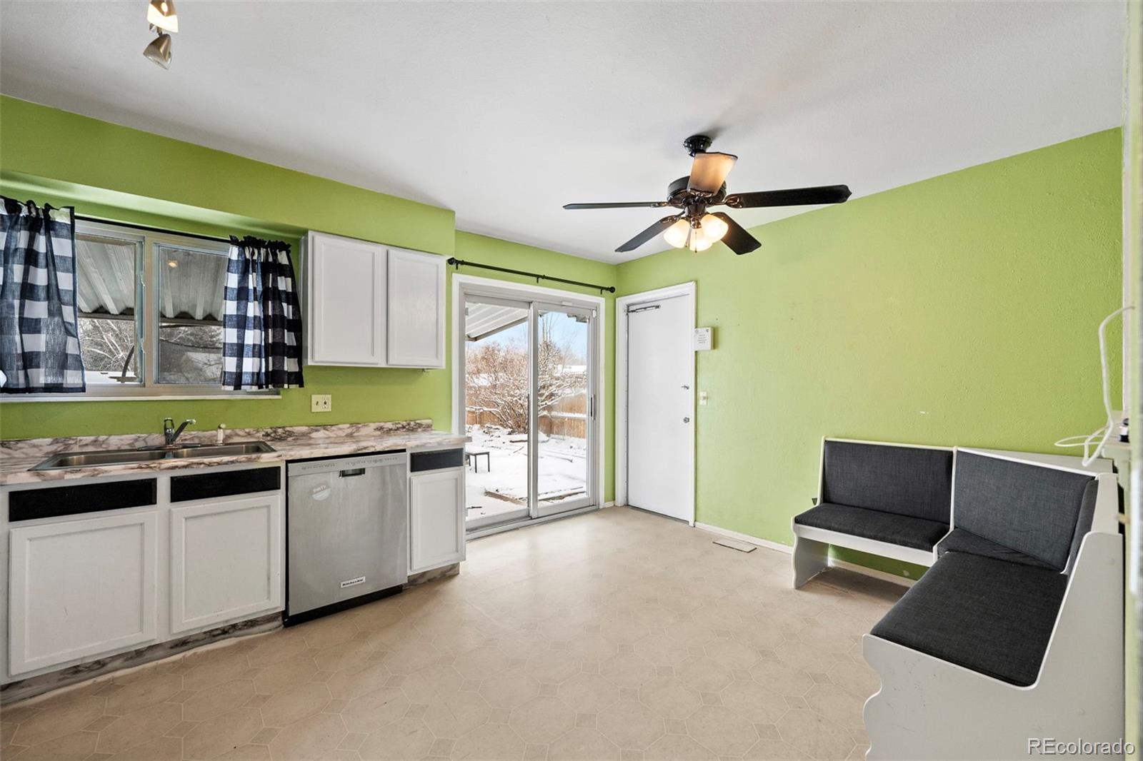 MLS Image #3 for 2402 s lewiston street,aurora, Colorado