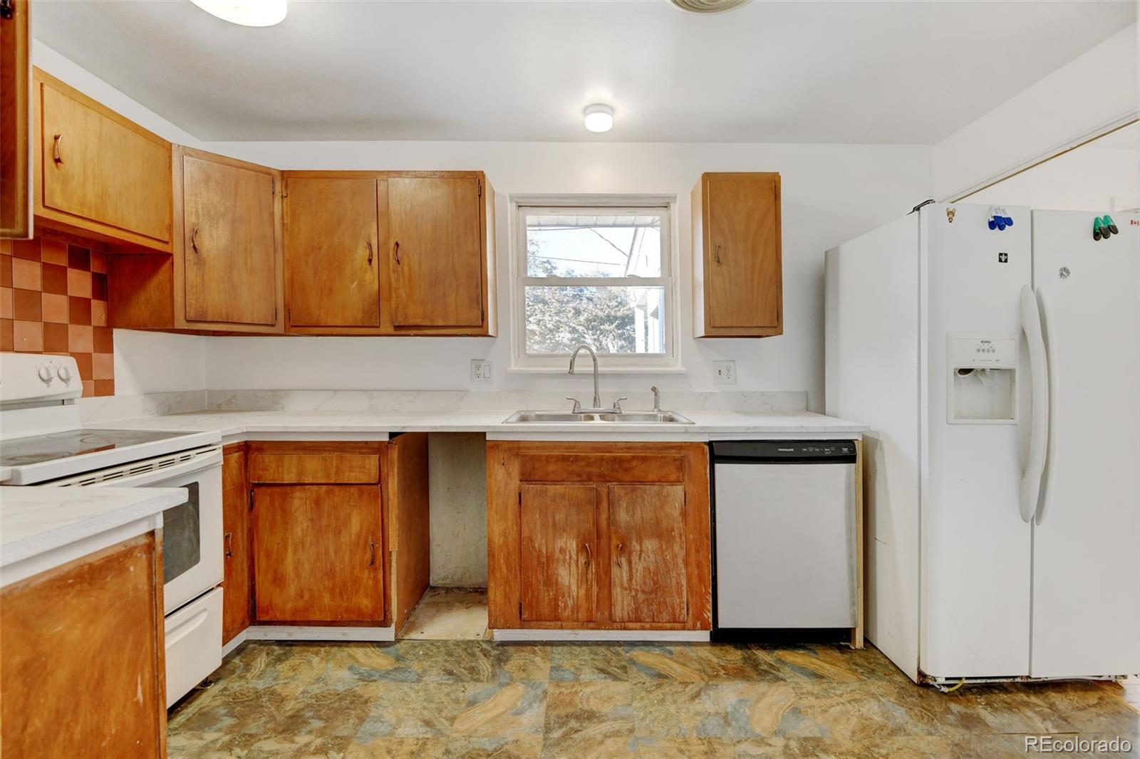 MLS Image #14 for 323  fulton street,aurora, Colorado