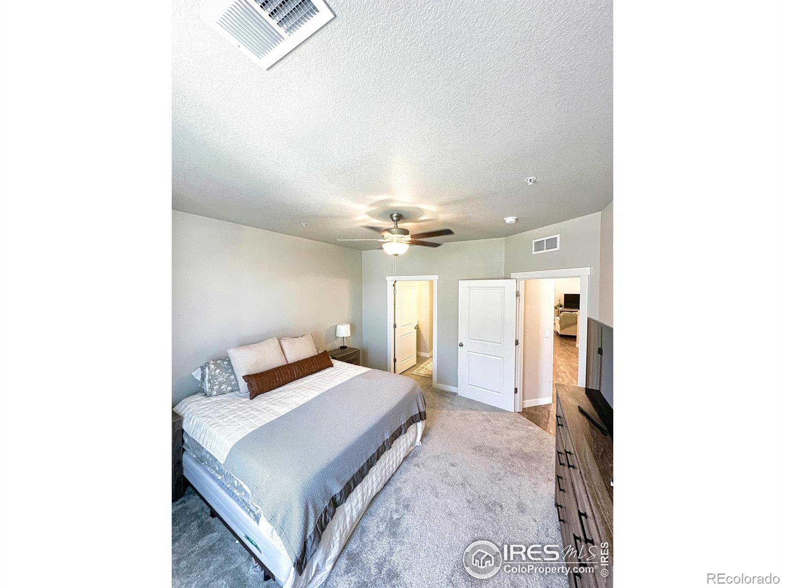 MLS Image #9 for 4165 n park drive,loveland, Colorado