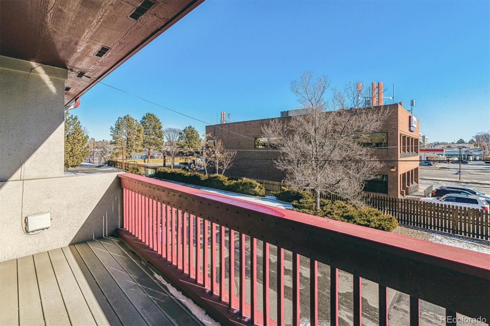 MLS Image #21 for 990 s locust street d,denver, Colorado