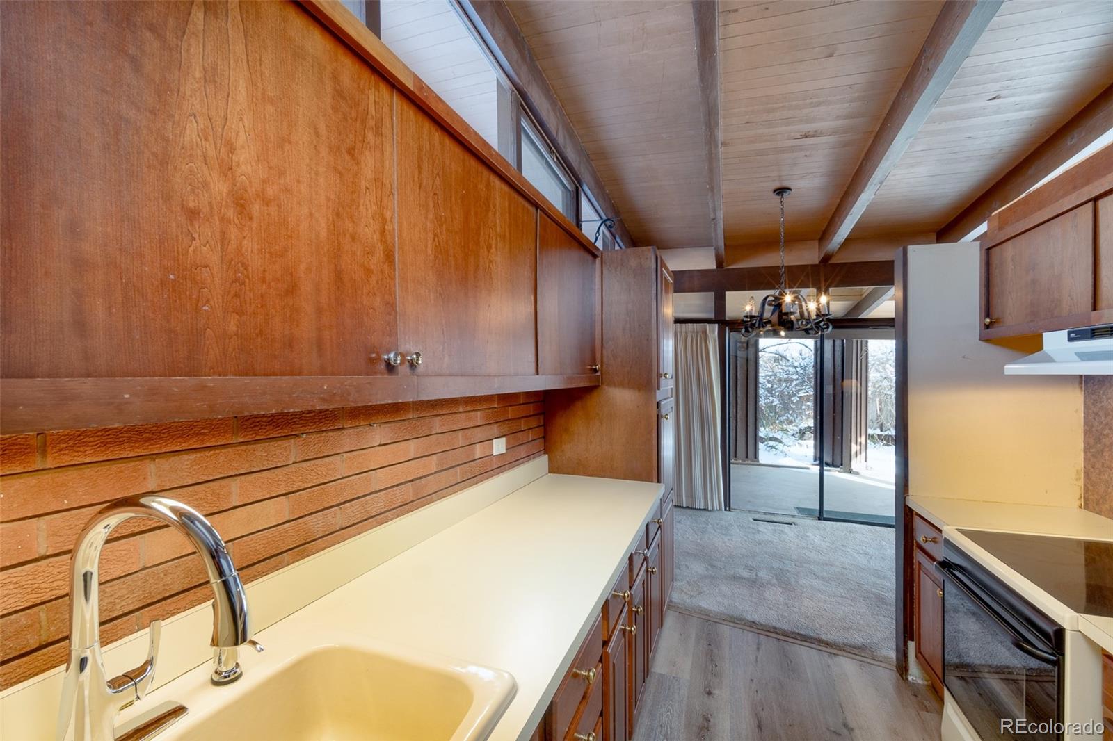 MLS Image #12 for 5420  manitou road,littleton, Colorado