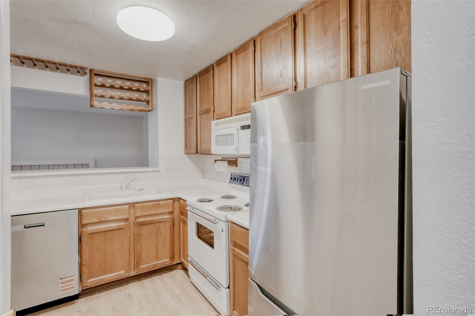 MLS Image #7 for 12525 e tennessee circle a,aurora, Colorado