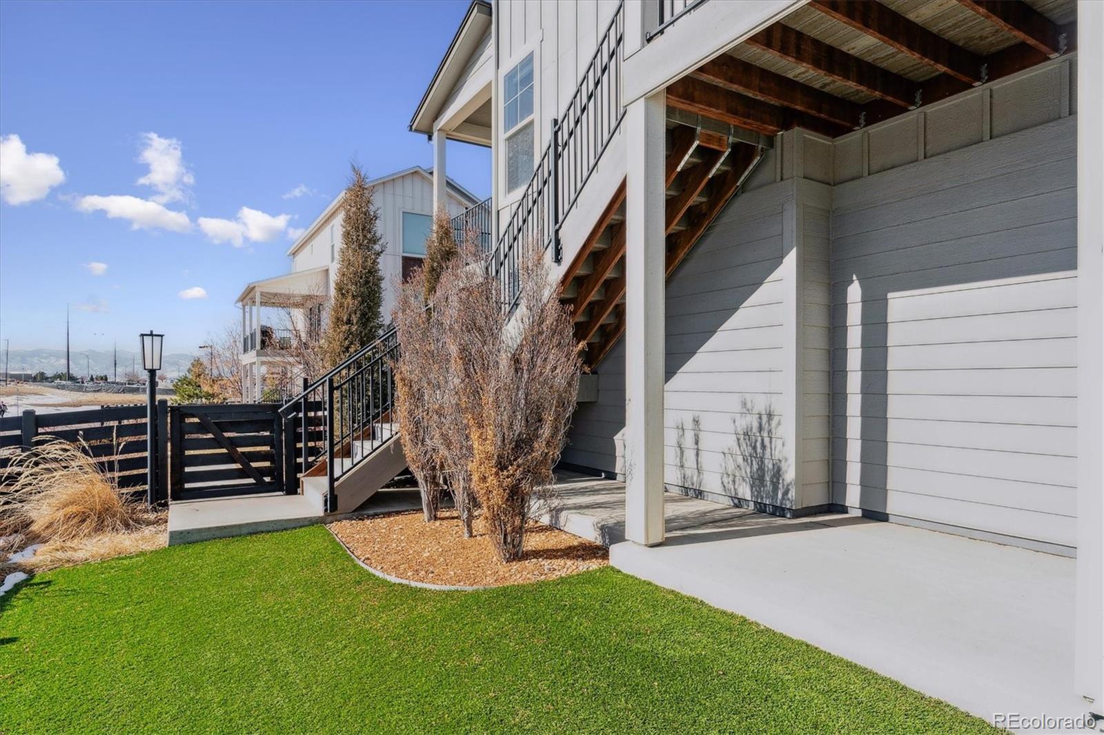 CMA Image for 9085  Delacorte Street,Littleton, Colorado