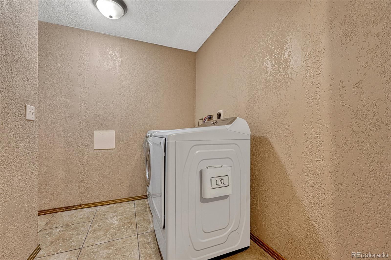 MLS Image #22 for 15925 e 13th avenue,aurora, Colorado