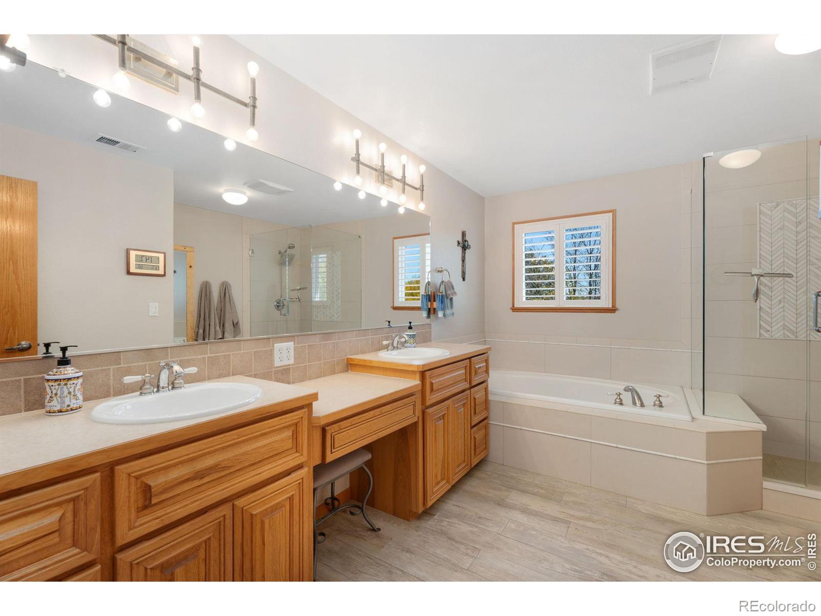 MLS Image #19 for 170  sweet clover place,loveland, Colorado