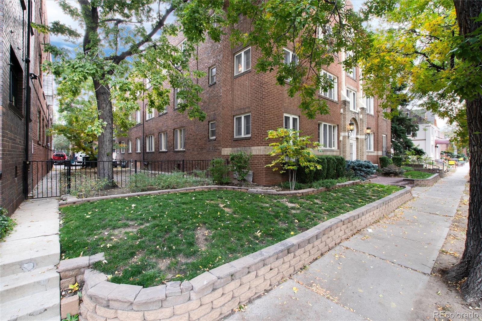 MLS Image #2 for 1050 n washington street 302,denver, Colorado