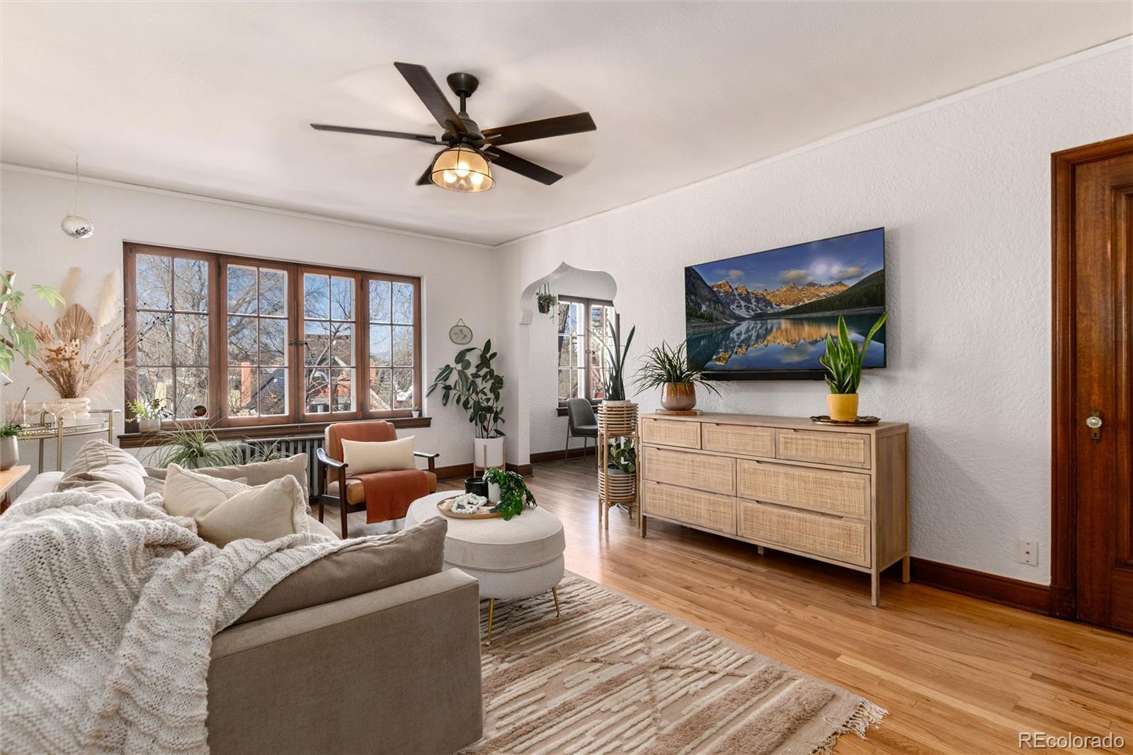 MLS Image #8 for 1050 n washington street 302,denver, Colorado