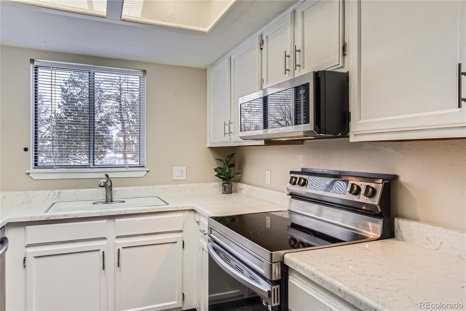 MLS Image #7 for 1312 s cathay court 202,aurora, Colorado