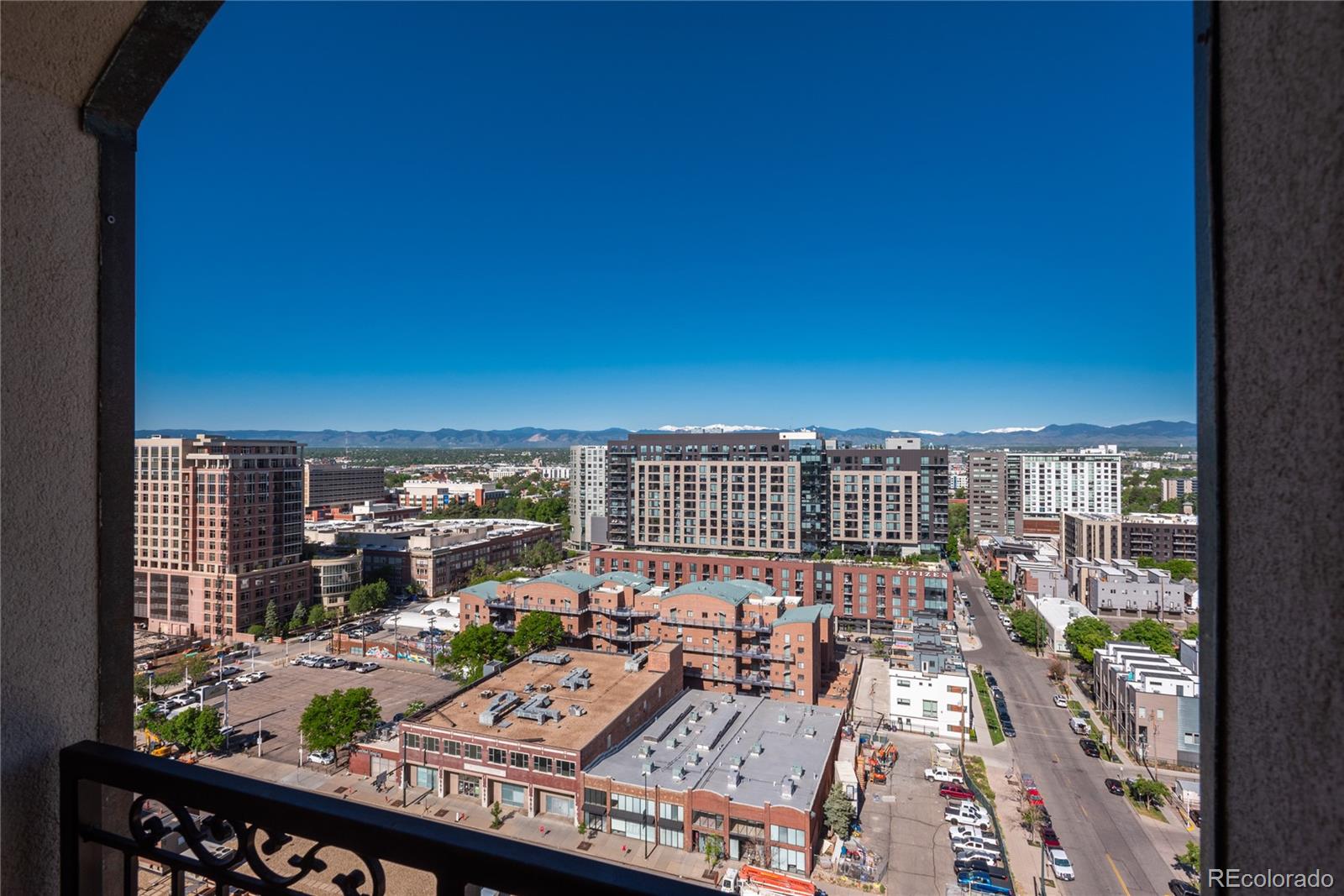 MLS Image #36 for 975 n lincoln street,denver, Colorado