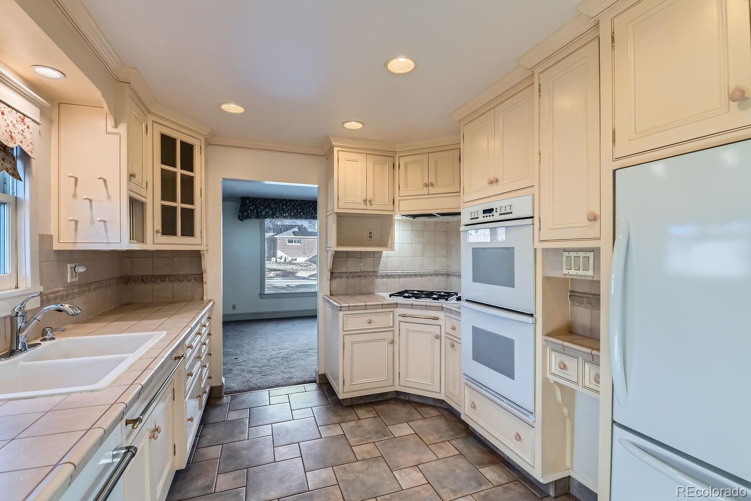 MLS Image #12 for 942  leroy drive,northglenn, Colorado