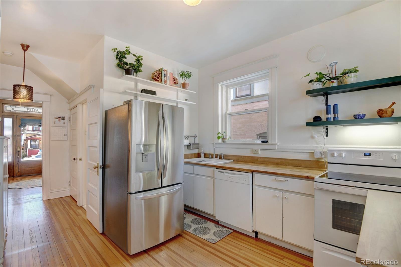 MLS Image #14 for 1606  adams street,denver, Colorado