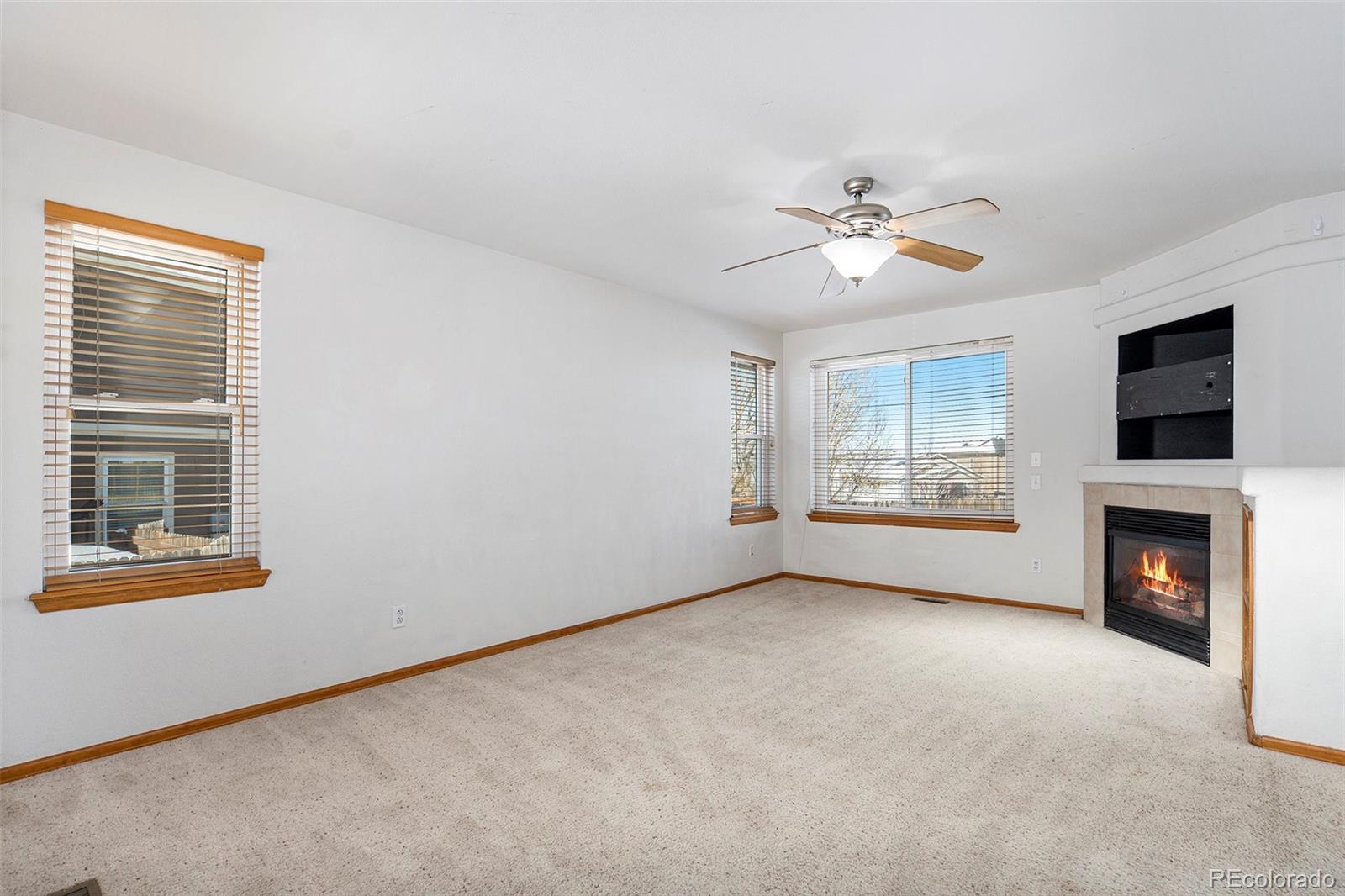 MLS Image #4 for 22341 e mercer place,aurora, Colorado