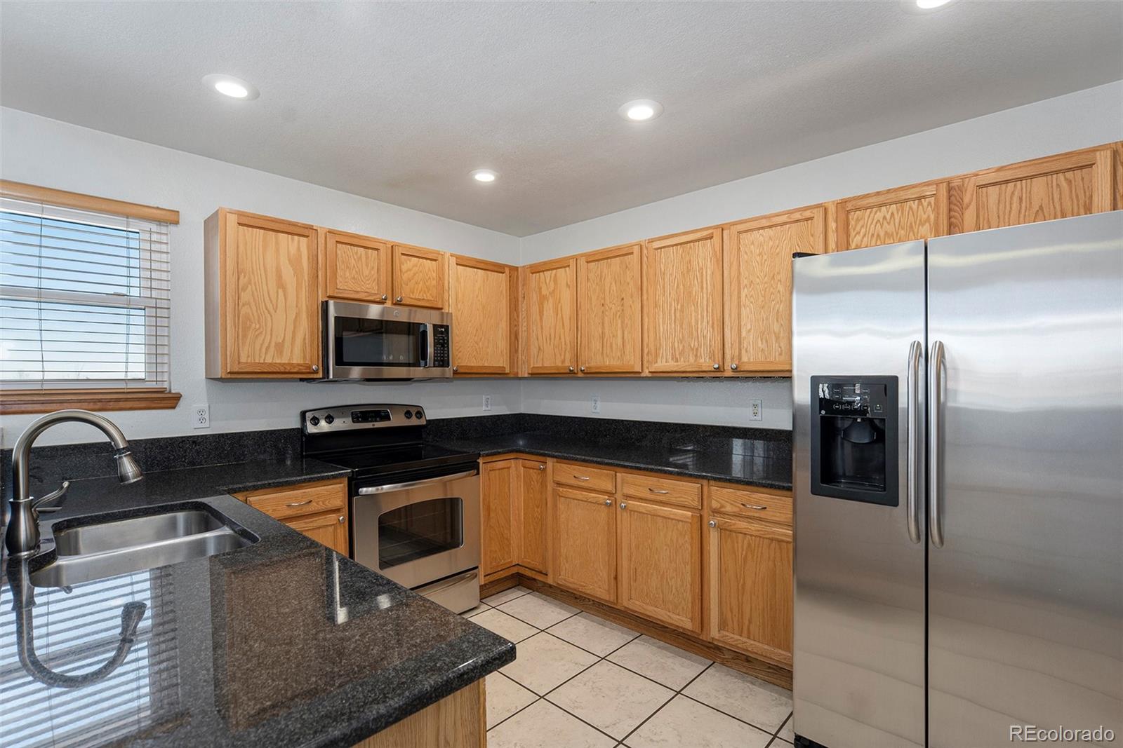 MLS Image #6 for 22341 e mercer place,aurora, Colorado