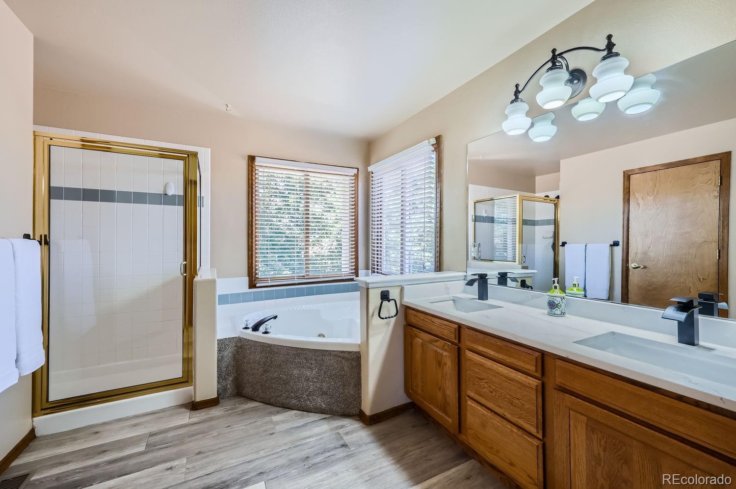 MLS Image #15 for 53  luxury lane,colorado springs, Colorado