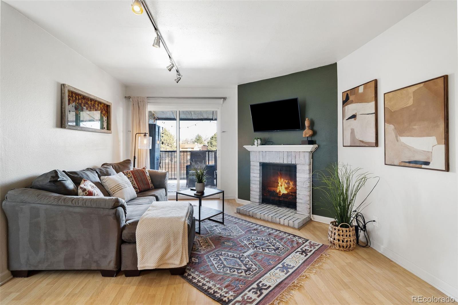 MLS Image #4 for 5300 e cherry creek south drive,denver, Colorado