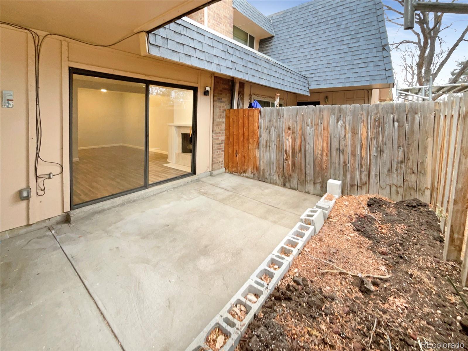 MLS Image #7 for 7995 e mississippi avenue #f11,denver, Colorado