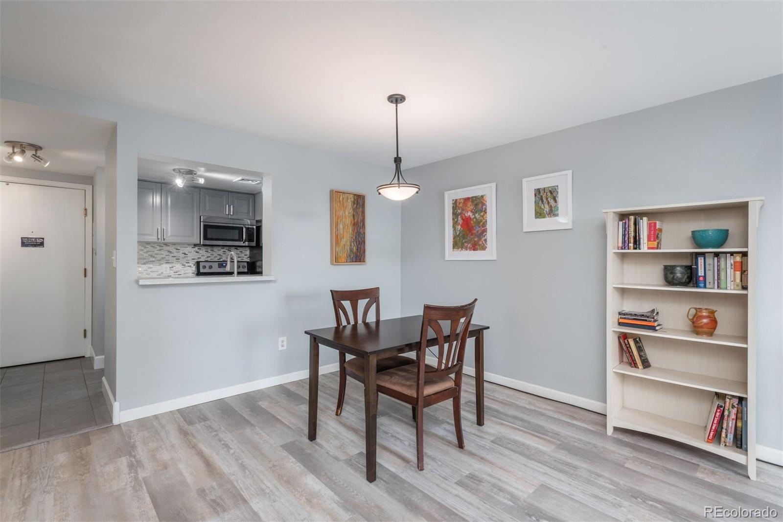 MLS Image #5 for 800 n pearl street 707,denver, Colorado