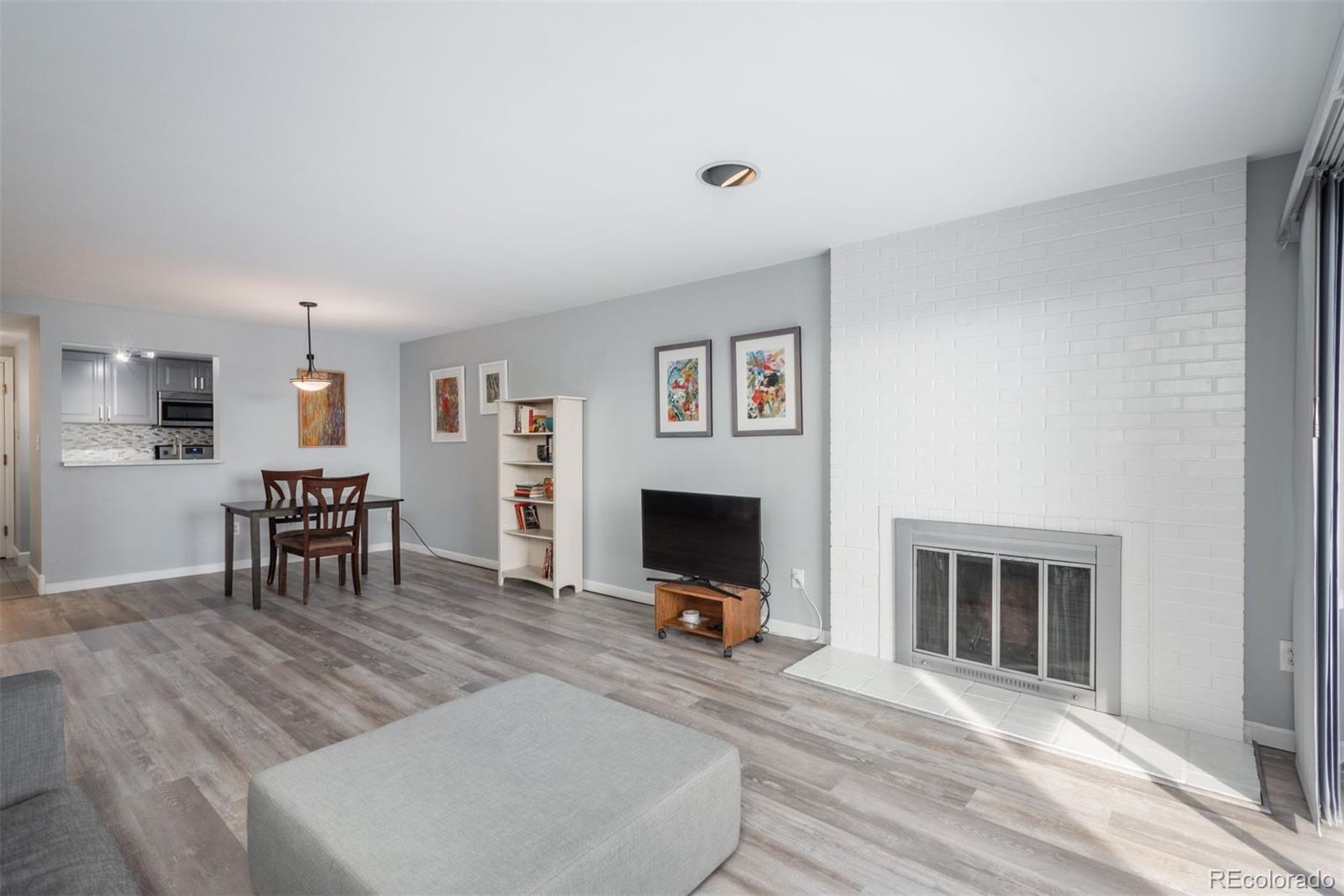 MLS Image #9 for 800 n pearl street 707,denver, Colorado