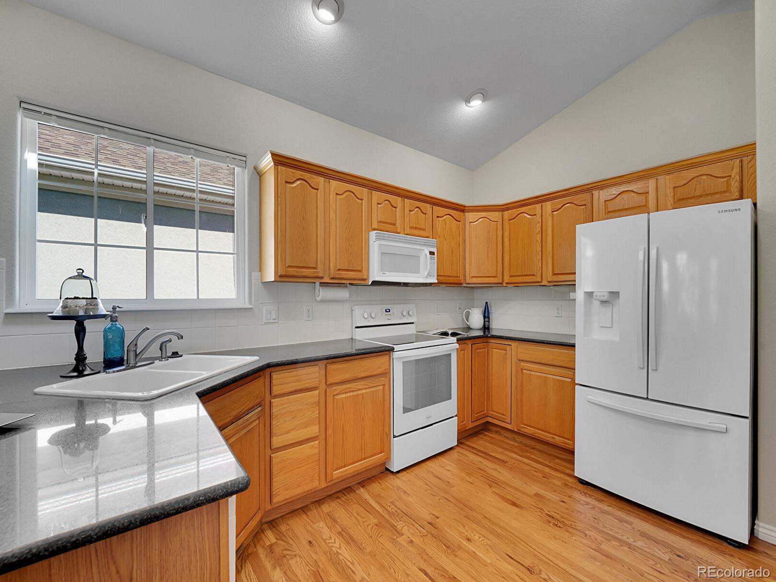 MLS Image #12 for 946  champion circle,longmont, Colorado