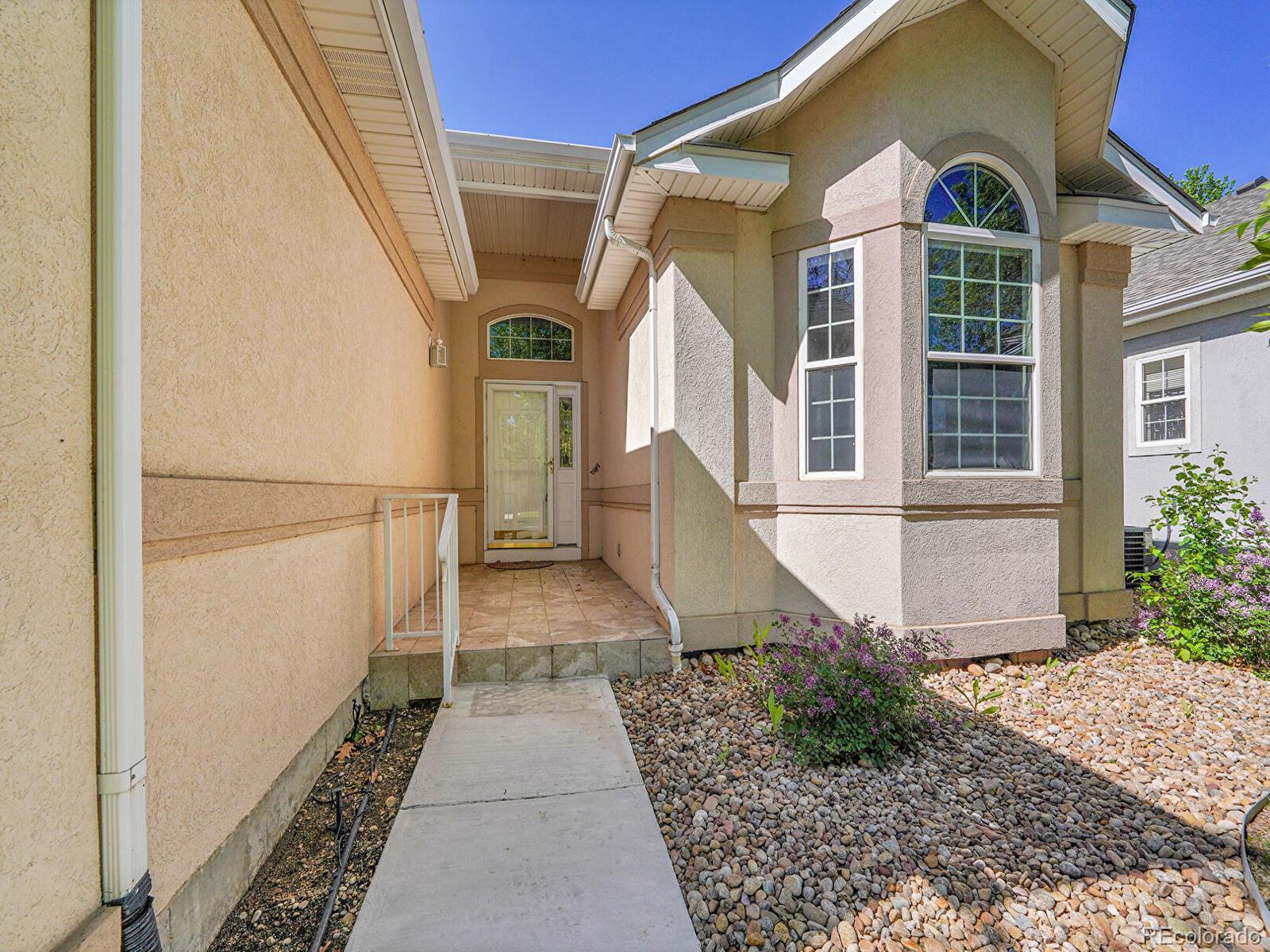 MLS Image #2 for 946  champion circle,longmont, Colorado