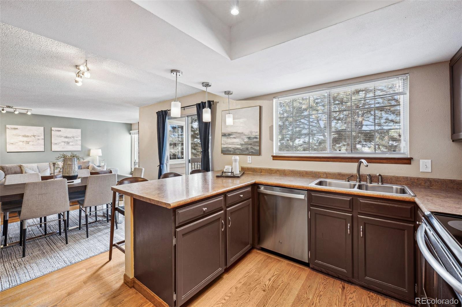 MLS Image #13 for 1470 s quebec way 82,denver, Colorado