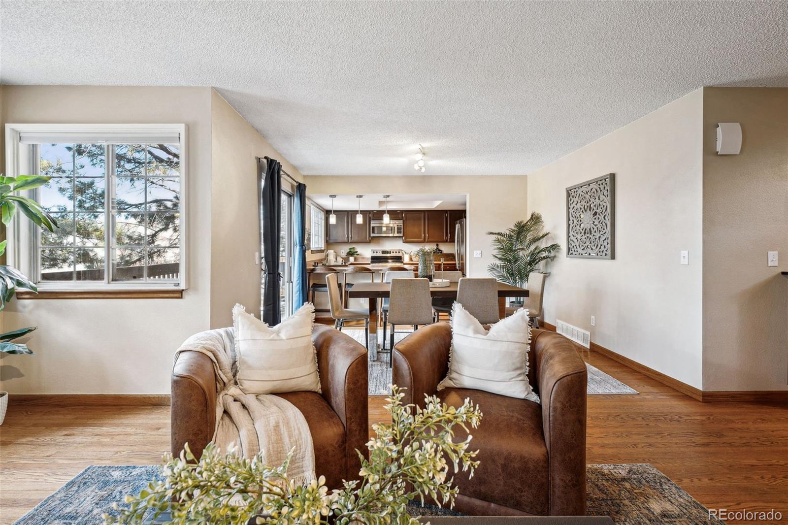 MLS Image #8 for 1470 s quebec way 82,denver, Colorado