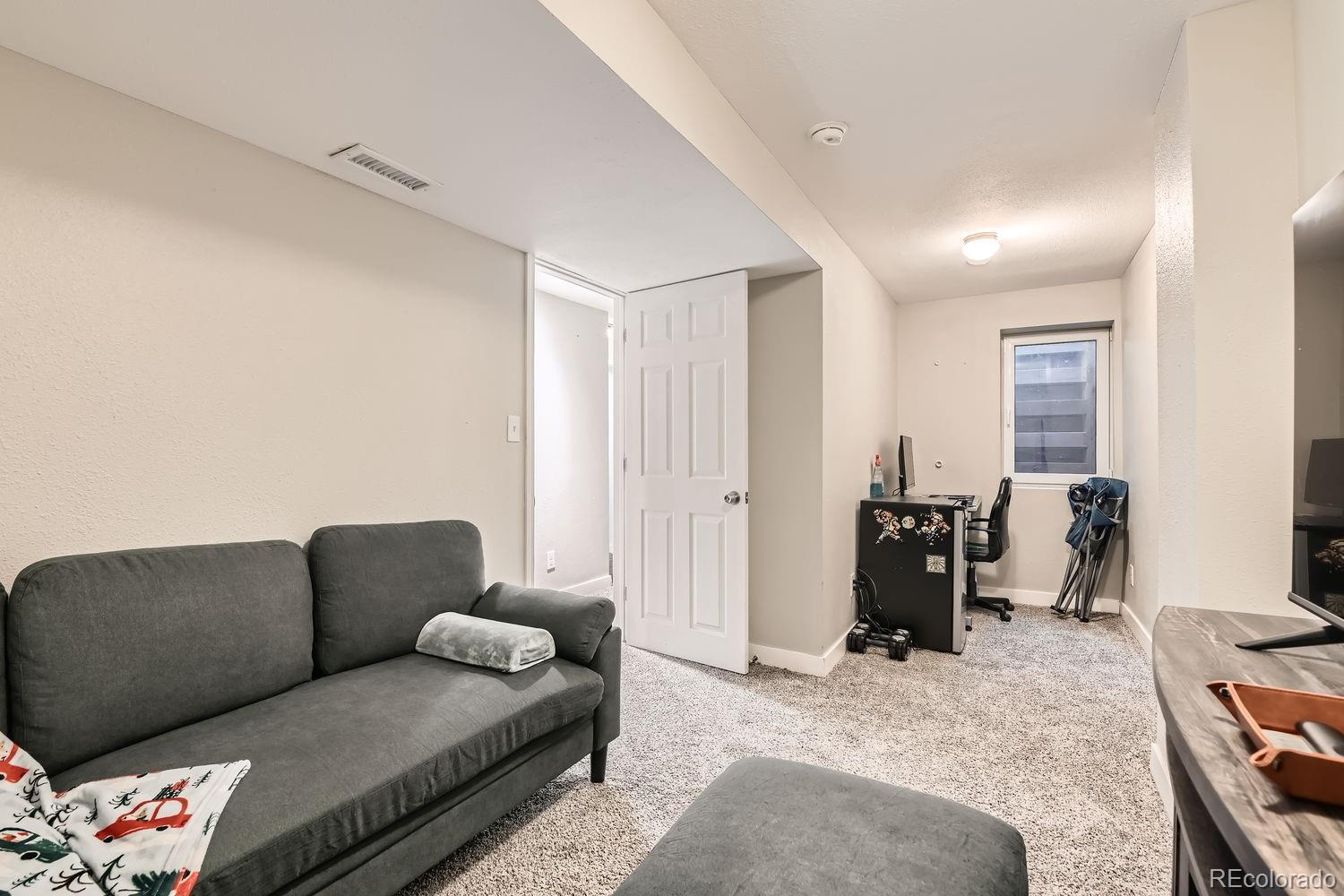 MLS Image #19 for 1475 s quebec way,denver, Colorado