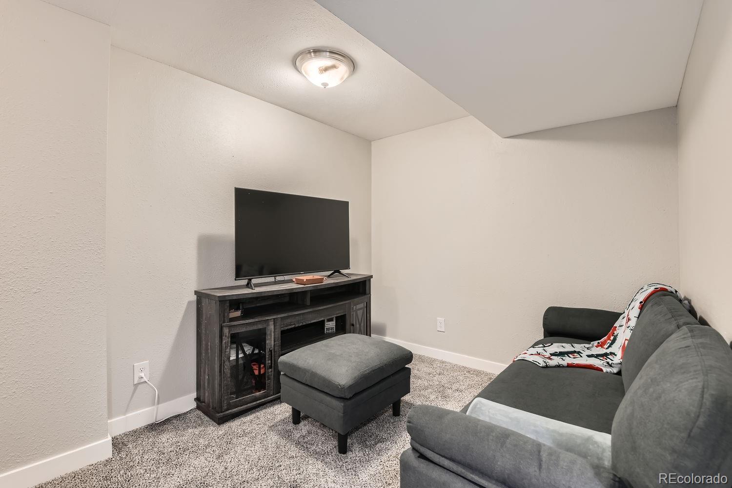 MLS Image #20 for 1475 s quebec way,denver, Colorado