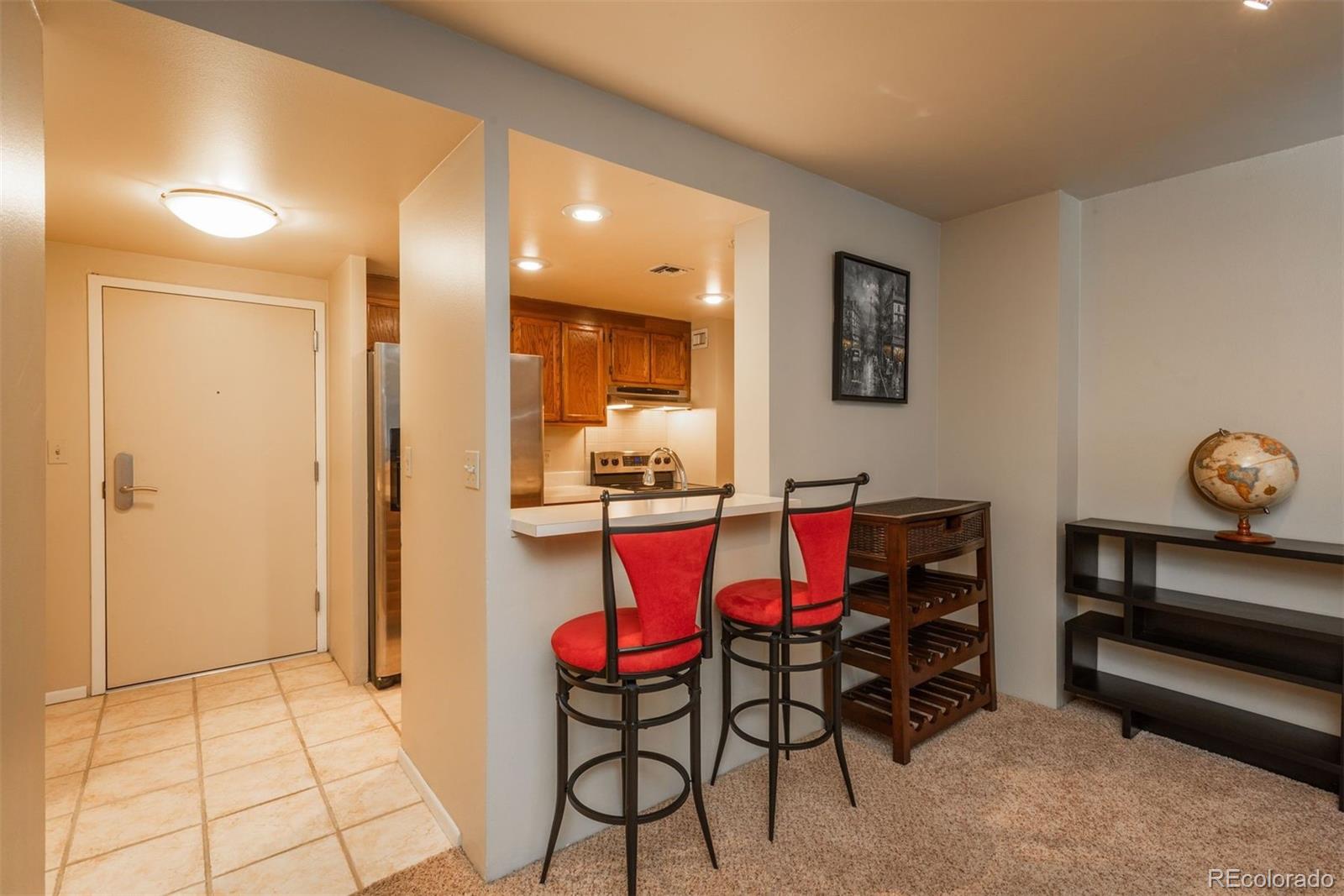 MLS Image #2 for 1777  larimer street 707,denver, Colorado