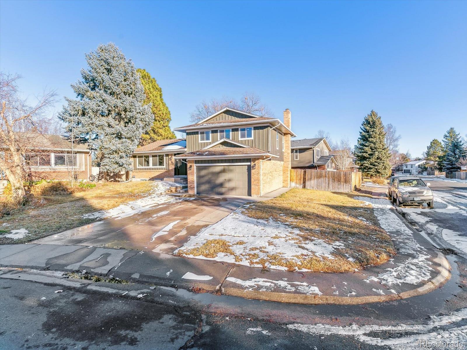 MLS Image #2 for 7649 e amherst avenue,denver, Colorado